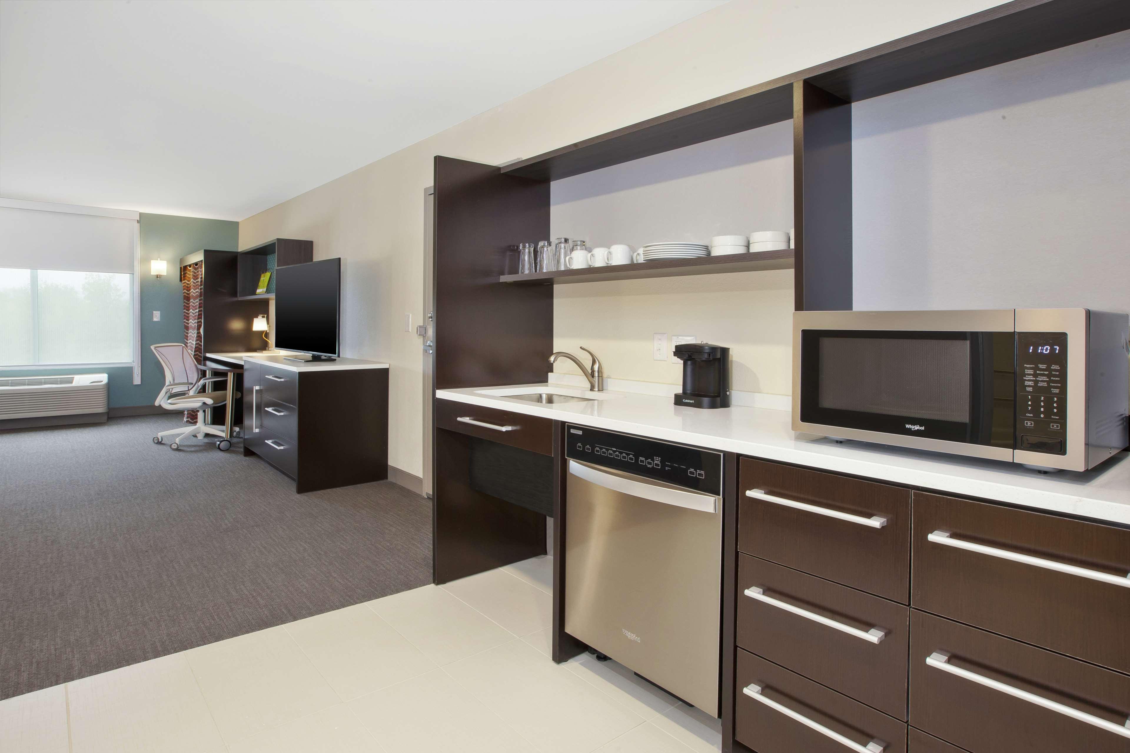 Home2 Suites By Hilton West Bloomfield, Mi Фармингтон-Хиллз Экстерьер фото