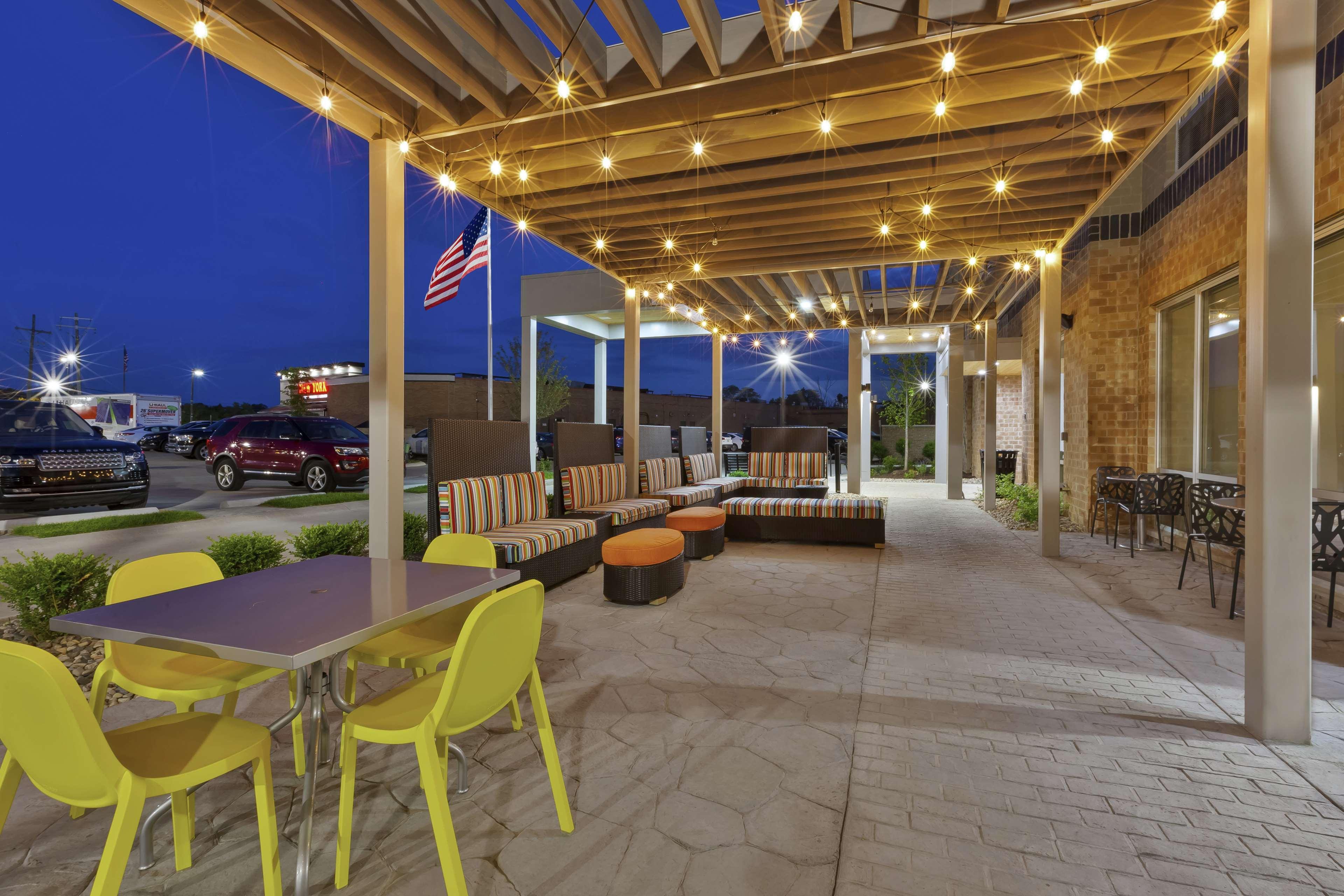 Home2 Suites By Hilton West Bloomfield, Mi Фармингтон-Хиллз Экстерьер фото
